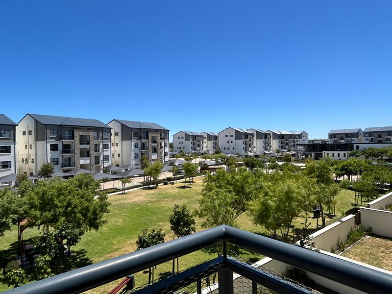 To Let 1 Bedroom Property for Rent in Sandown Western Cape